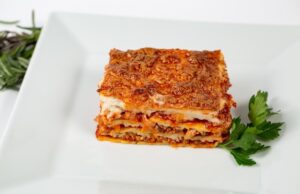 Как приготовить мясную лазанью