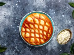 Рецепт пирога с сайрой для домашнего приготовления