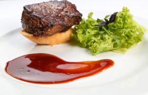 Рецепт свинины под соусом для домашнего меню