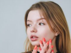 Значение сна о черных ногтях