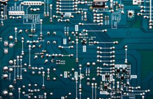 Характеристики транзистора КТ818ВМ