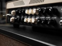 Коэффициент демпфирования усилителя и его влияние