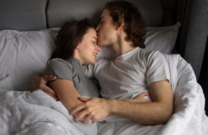 Толкование сна целовать девушку в соннике