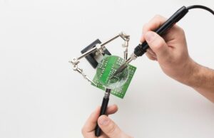 Официальный сайт arduino для работы с платами и проектами