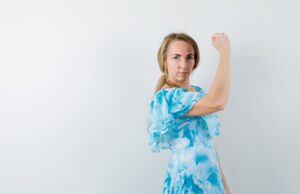 Сила и жрица тайны карт таро