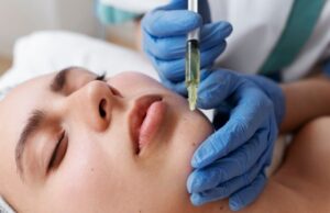 Контурная пластика губ и увлажнение губ: выбор и уход