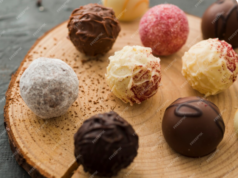 Авторские шоколадные конфеты — идеальный подарок для любого случая