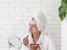 Уход за лицом с профессиональной косметикой