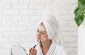 Уход за лицом с профессиональной косметикой