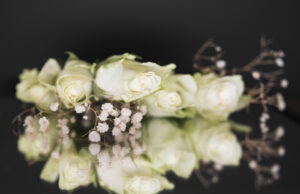 Траурные букеты: Выбор и значение