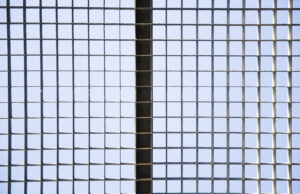 Сетка и навеска: Основы для надежного и эстетичного дизайна торгові сітки