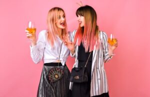 Смешные тосты для подруги в день рождения