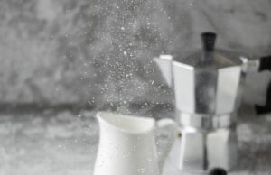 Блинчики на воде и молоке с яйцами