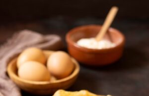 Тонкие блинчики на воде с яйцами: простой рецепт