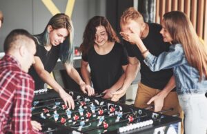 Название для женской интеллектуальной команды