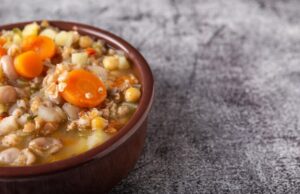 Суп из фасоли и курицы: простой рецепт