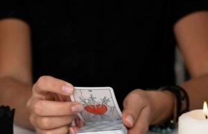 Бесплатное онлайн гадание на Таро: да или нет