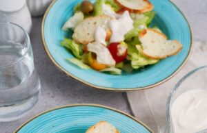 Вкусные и простые салаты с плавленым сыром