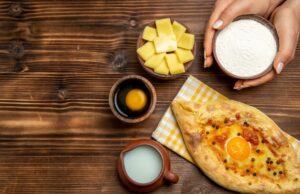 Домашний Хачапури с сыром на сковороде