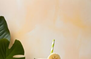 Молочный коктейль с бананом в блендере: рецепт