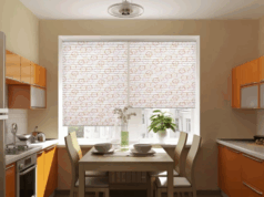 Эффективные способы защиты от солнца и насекомых: выбор штор и москитных сеток