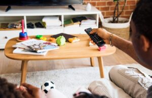 Включение трансляции на телевизоре Xiaomi