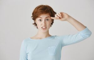 Как сделать челку на две стороны