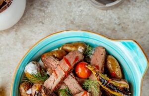 Свиная поджарка на сковороде: просто и вкусно