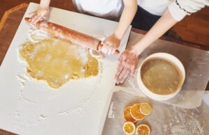 Приготовление теста для рулета с маком