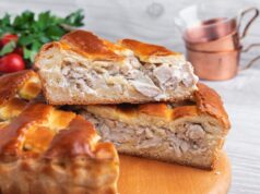 Рыбный пирог из готового слоеного теста