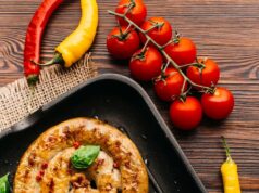 Сырная колбаса в лаваше на сковороде