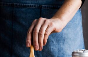 Дрожжевое тесто в духовке: рецепты начинок