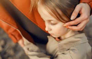 Умывание ребенка от сглаза спичками