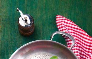 Готовим голубцы в кастрюле