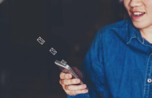 Изменить ответ в опросе в Telegram