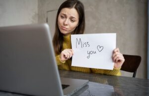 Короткие статусы для девушек со смыслом