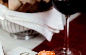 Паста с креветками в сливочном соусе