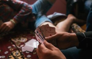 Гадание онлайн на мужчину: Таро 3 карты