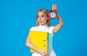 Что значит «Абонент занят» в 2023 году