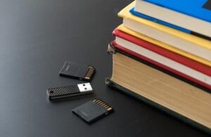 Заголовок: «Как скачать фильм из зоны на флешку»