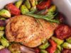 Куриная грудка с овощами в духовке