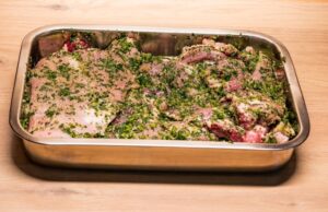 Телятина в духовке в фольге: простой рецепт