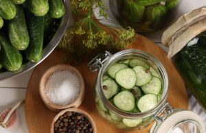 Огурцы в остром кетчупе на зиму: рецепты