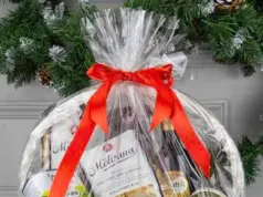 Подарочные корзины на Новый Год: идеи, состав и как выбрать