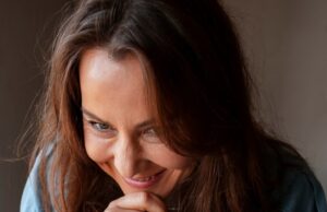 Значение карты 2 Пентаклей в Таро: да или нет