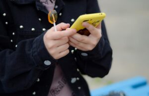 Как найти номер телефона в Тинькофф