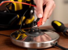 Паяние с канифолью внутри