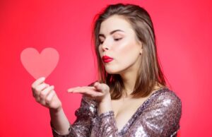 Как выразить любовь девушке