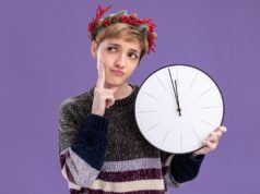 Расшифровка времени 11:44 на часах