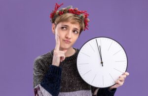 Расшифровка времени 11:44 на часах